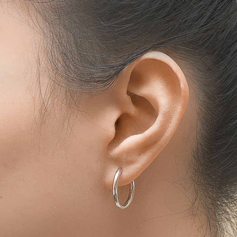 aria hoop earrings